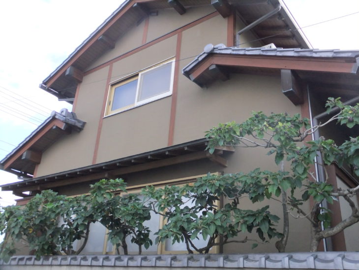 羽島市 和風の家 N様 ひび割れた外壁塗装リフォーム ペン テック 外壁塗装を羽島市でするなら