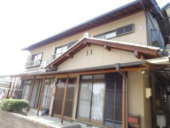 軒裏キシラデコール塗装